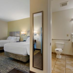 Studio Suite Two Double Beds